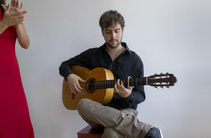Daniel Santos - Guitarra